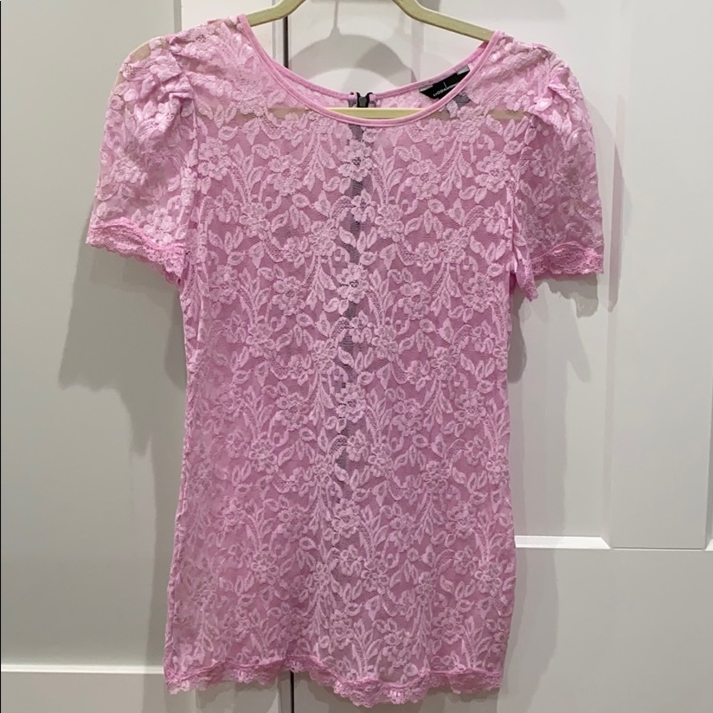 Victoria’s Secret by Moda Int. pink lace top